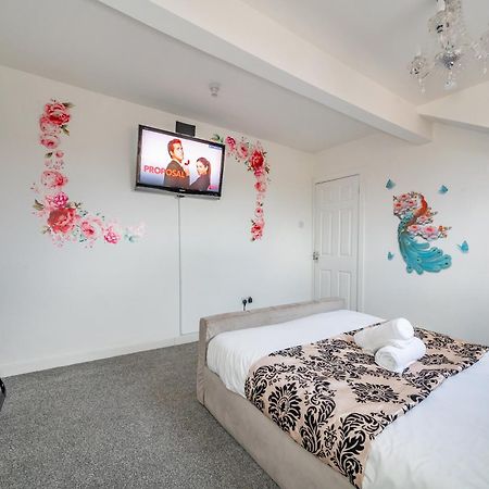 *Ra60G* For Your Most Relaxed & Cosy Stay + Free Parking + Free Fast Wifi * 몰리 외부 사진